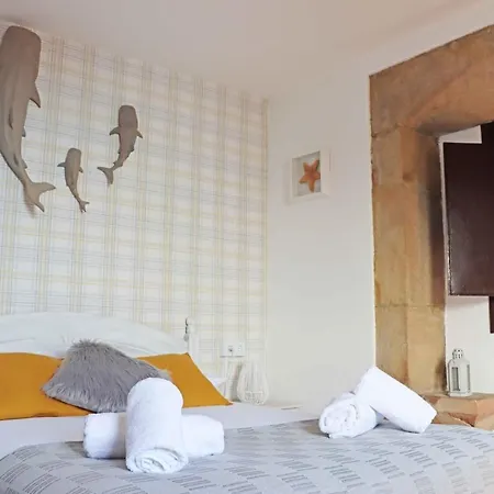 Al Son De Olas Lastres