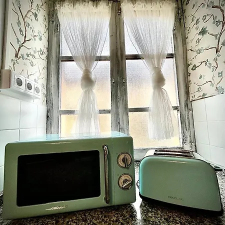 Al Son De Olas Lastres